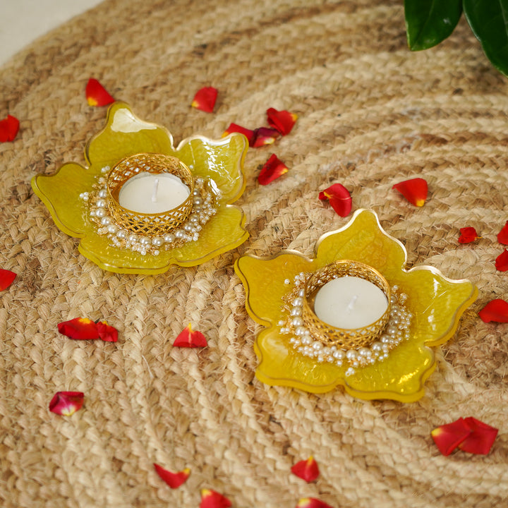 Handmade Elegant Flower Resin Tealight Holder | Set Of 2