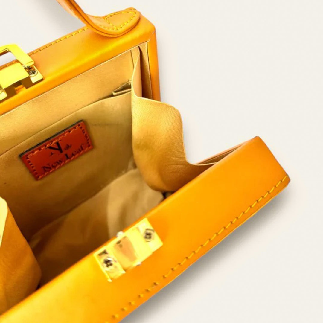 Handcrafted Mini Bansuri Lippan Art Box Bag
