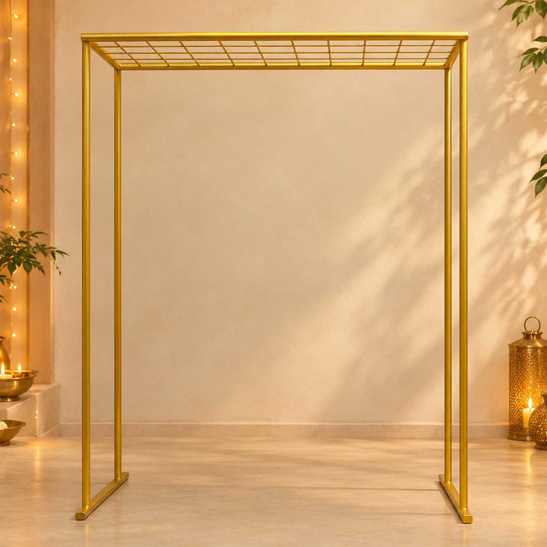 Foldable Gold Powder Coated Metal Mandap Backdrop Stand With Decorative Jaali Top