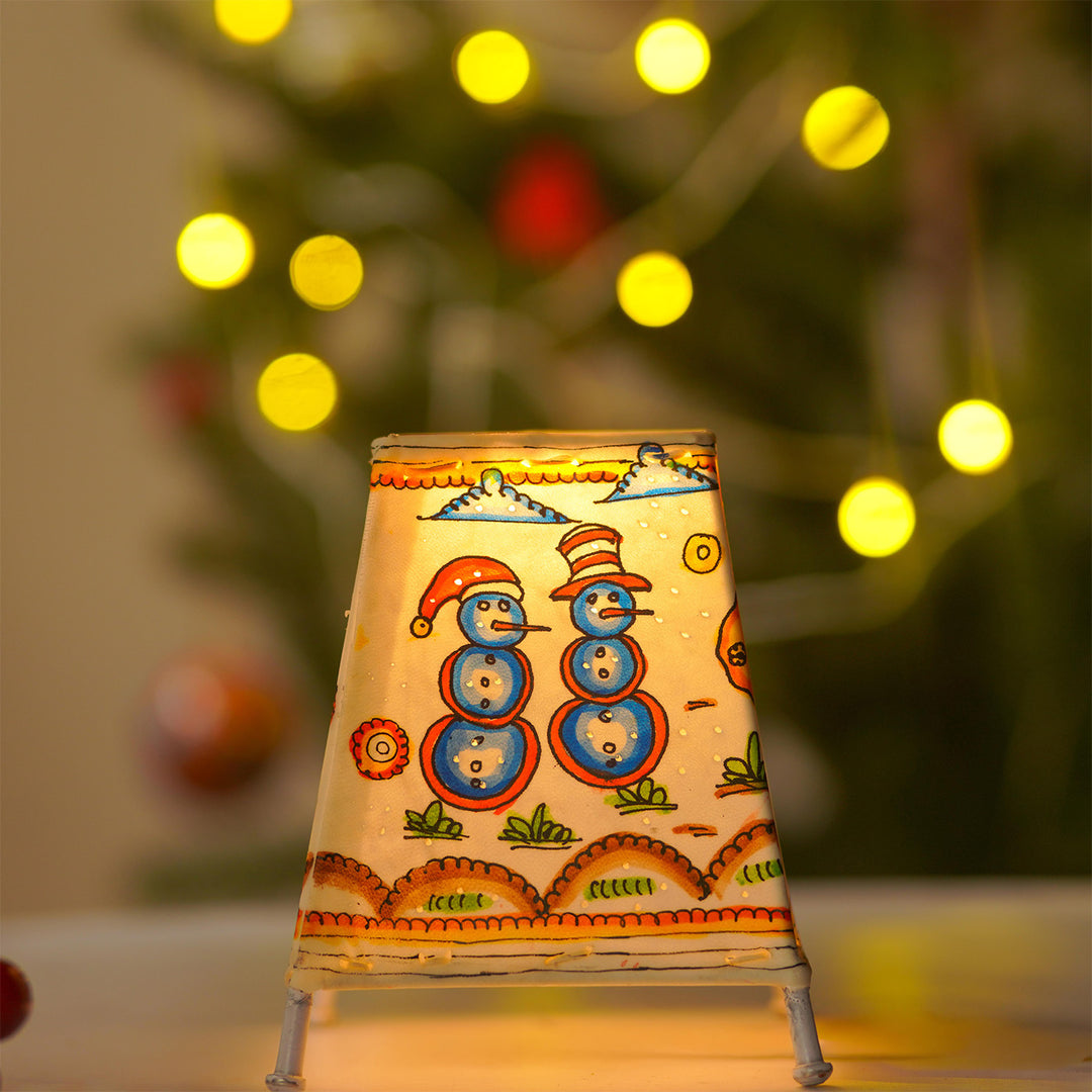 White Christmas Motifs Hand Painted Tholu Bommalata Tabletop Lamp | 6 inches
