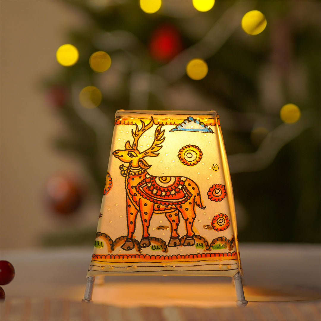 White Christmas Motifs Hand Painted Tholu Bommalata Tabletop Lamp | 6 inches