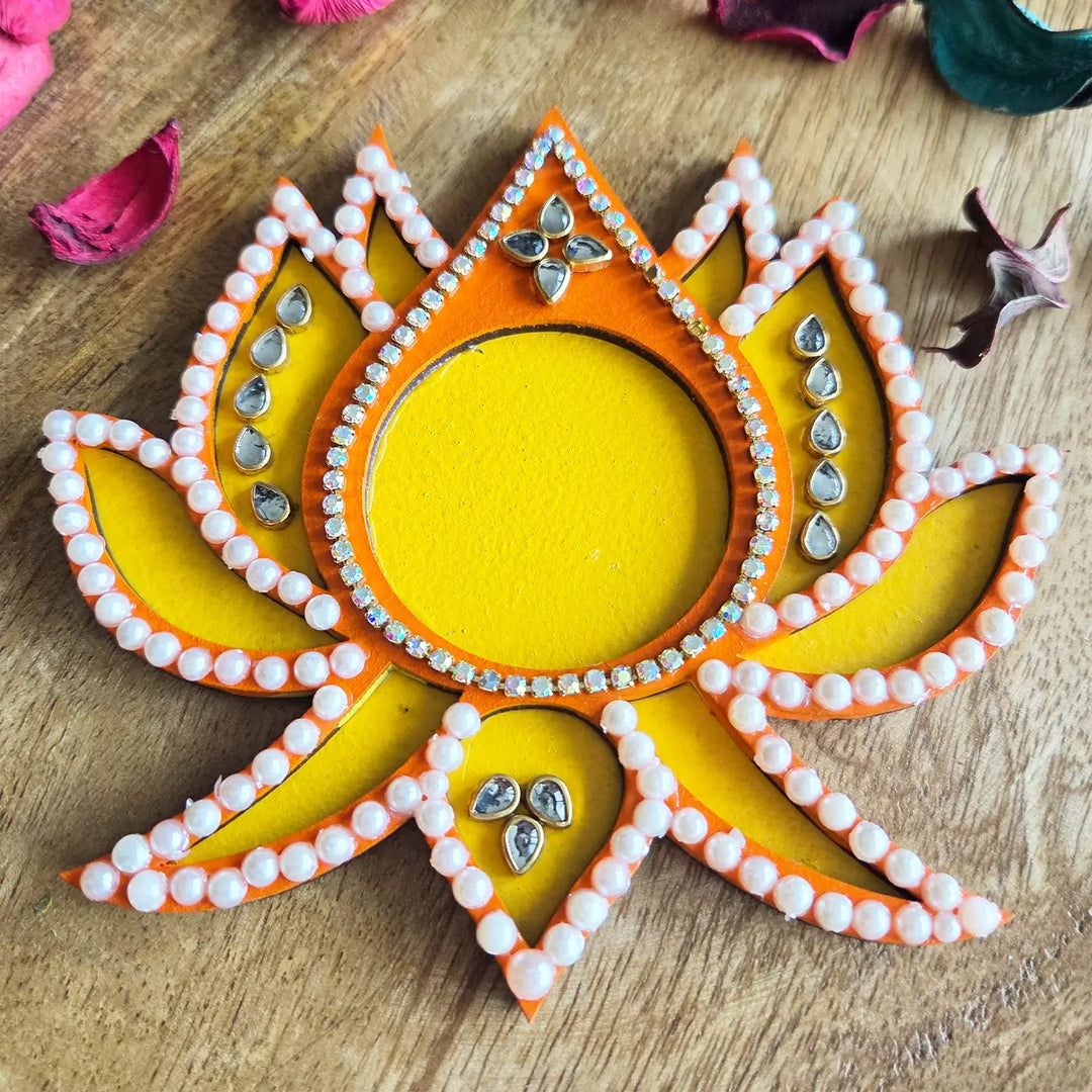Hand-Painted Beaded Lotus MDF Wood Tealight Holder