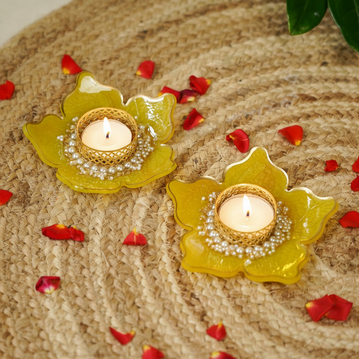 Handmade Elegant Flower Resin Tealight Holder | Set Of 2