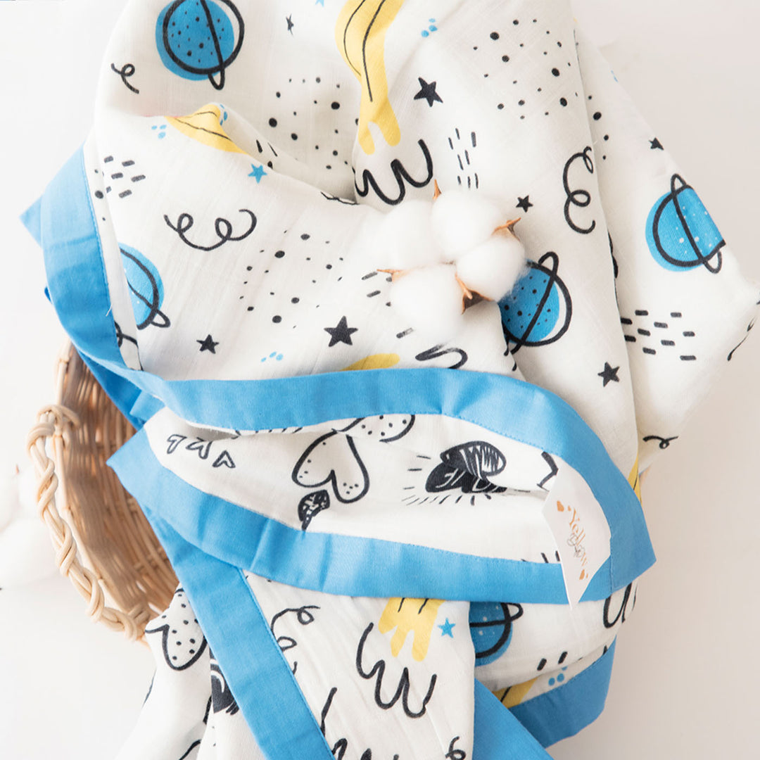 6 Pc | Personalized Doodle Hearts Infant Gift Basket | 0-4 Years