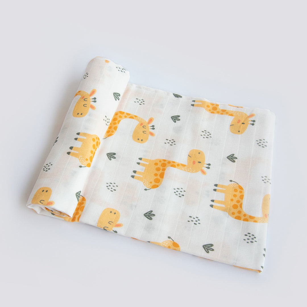 6 Pc | Personalized Giraffe Baby Gift Basket | 0-4 Years
