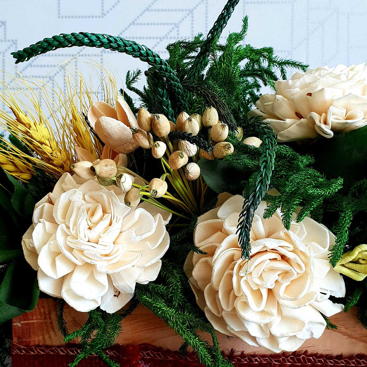 Handmade Elegant Organic White Shola Flower Bouquet