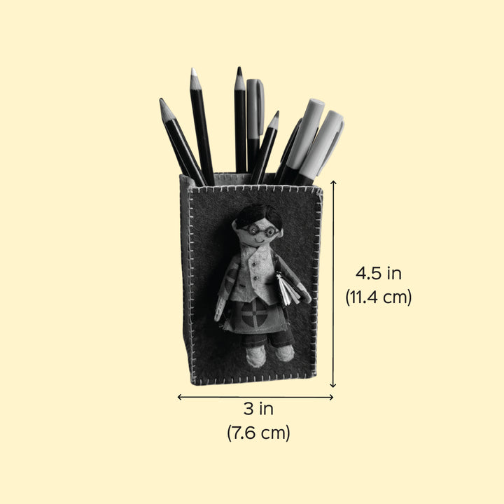 Handmade Pink & Green Pen Stand with Detachable Zoya Doll