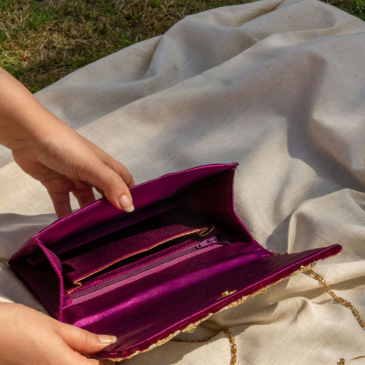 Kat Jaal Handcrafted Zardozi Sling Purse