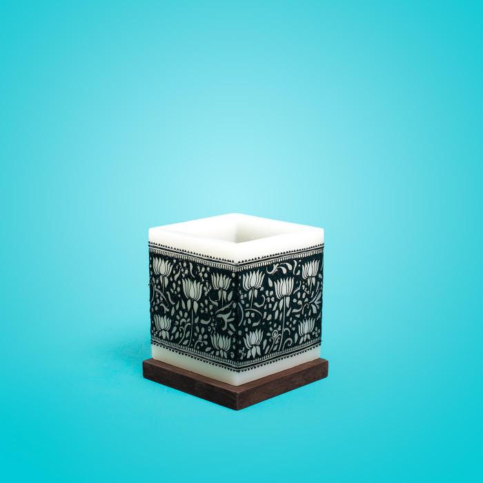 Mehendi Lotus Pattern - Hollow Cuboid Candle