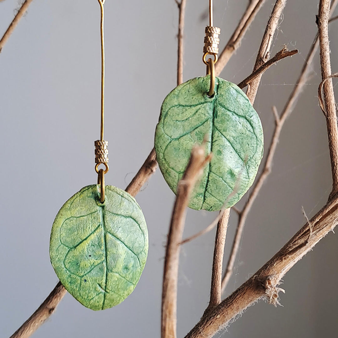 Paper Mache Jasmine Leaf Dangler