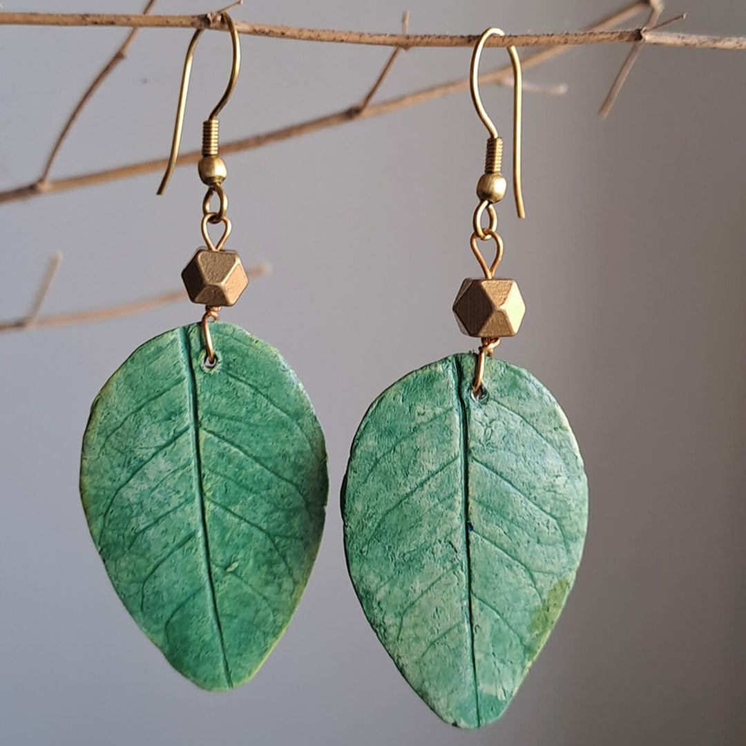 Paper Mache Rose Green Leaf Dangler