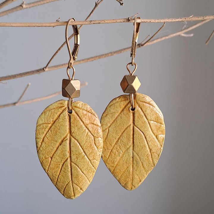 Paper Mache Mulberry Ochere Dhokra Dangler