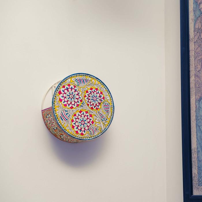 Hand Painted Parchment Leather Tholu Bommalata Wall Mounted Lamp | 4 inches - Zwende