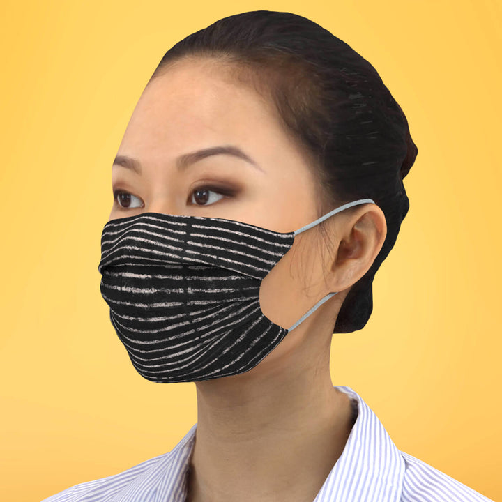 Three Pleat Fabric Mask in Black