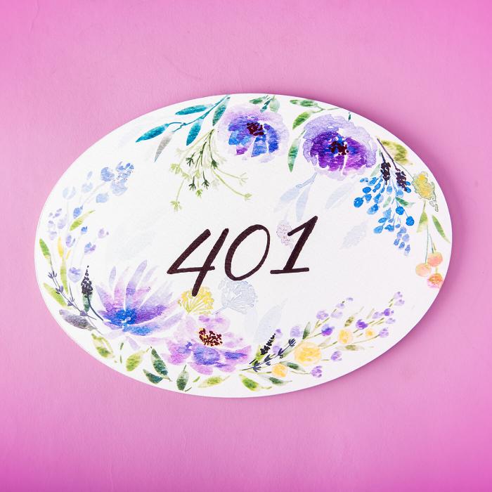 Oval Hand-painted Floral Nameboard - Zwende