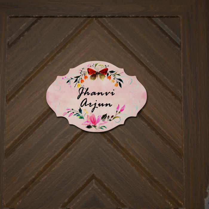 Hand-painted Victorian Cut Oval Nameboard