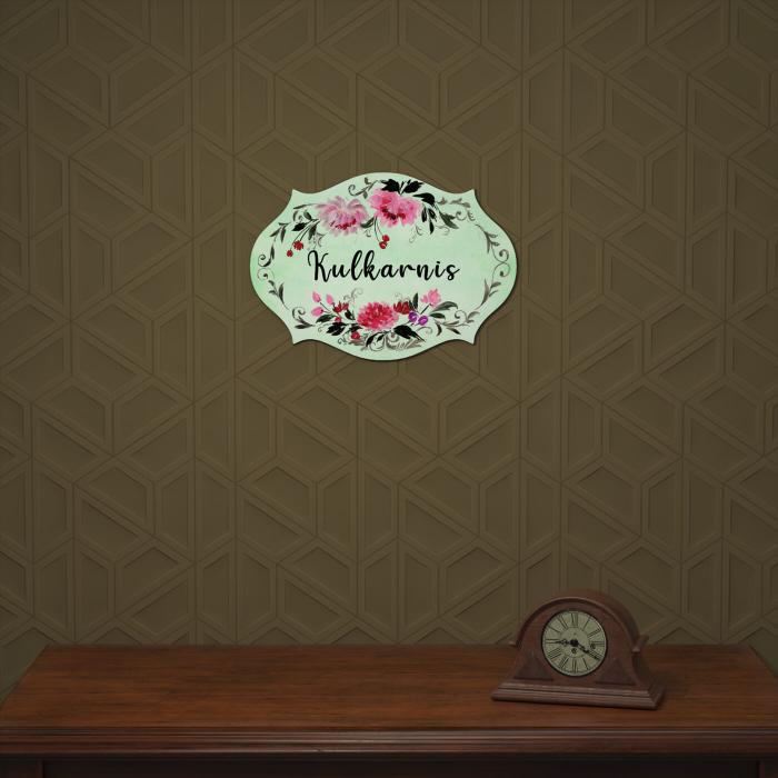 Hand-painted Victorian Cut Oval Nameboard