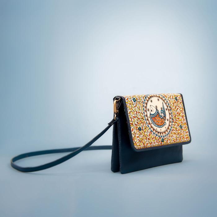 Trendy Sling Clutch with Fish Artwork