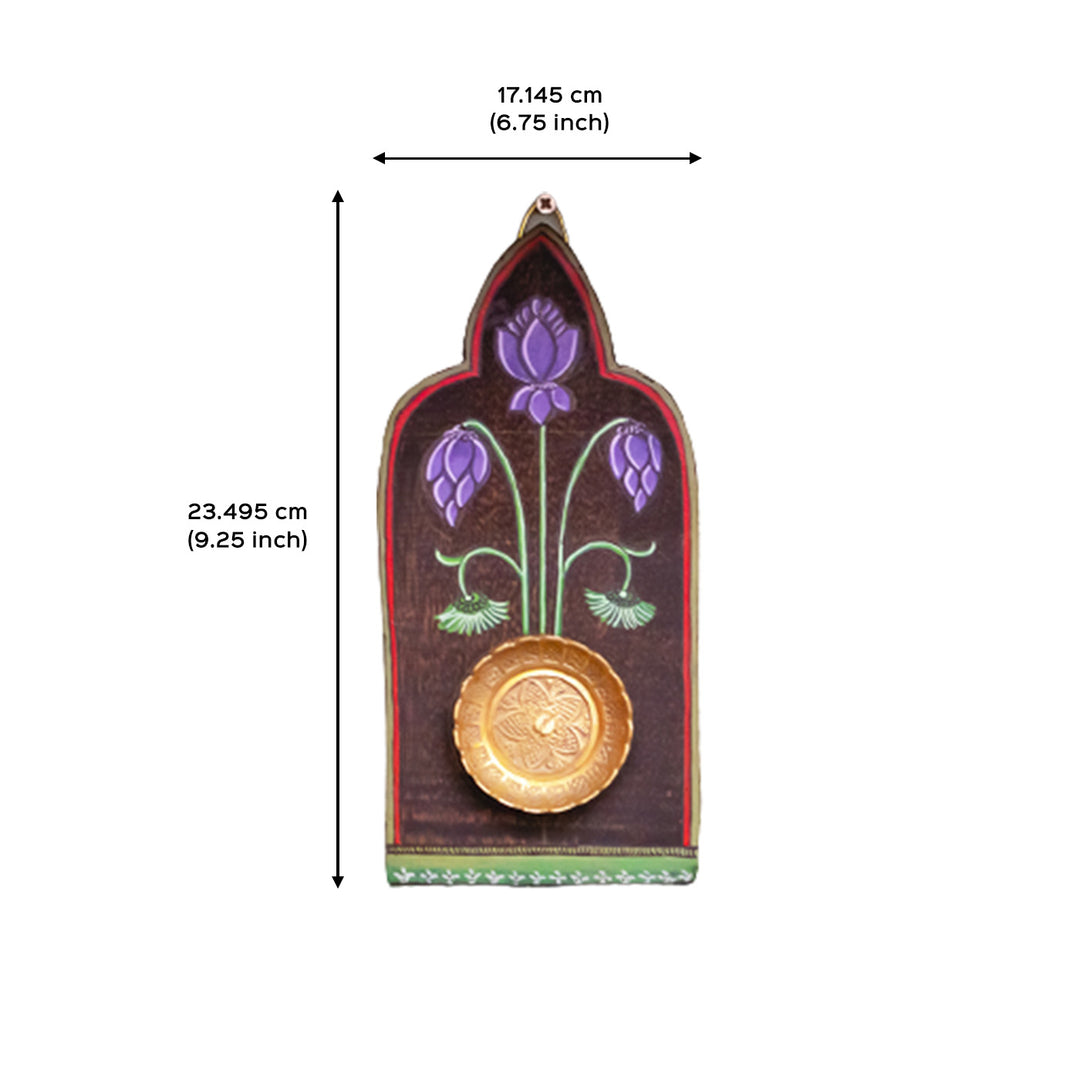 Handpainted Wooden Wall Art with Brass Ornament - Lavender Green