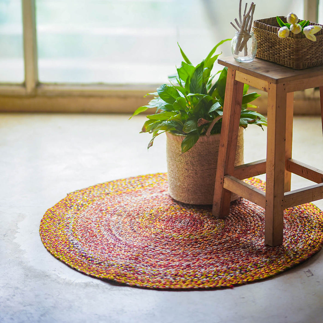 Naturally Dyed Round Jute Carpet - Multicolor