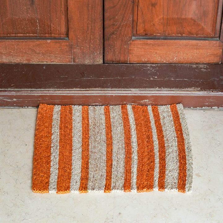 Handwoven Jute Doormat with Verticle Lines