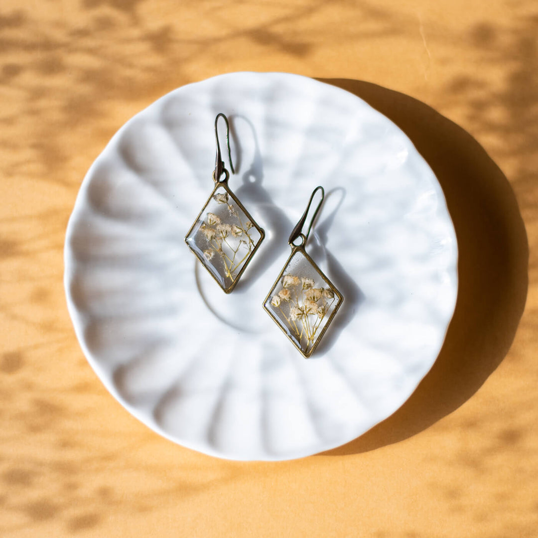 Long Stem Brass Diamond Earrings - Ivory Gypsophillia - Zwende