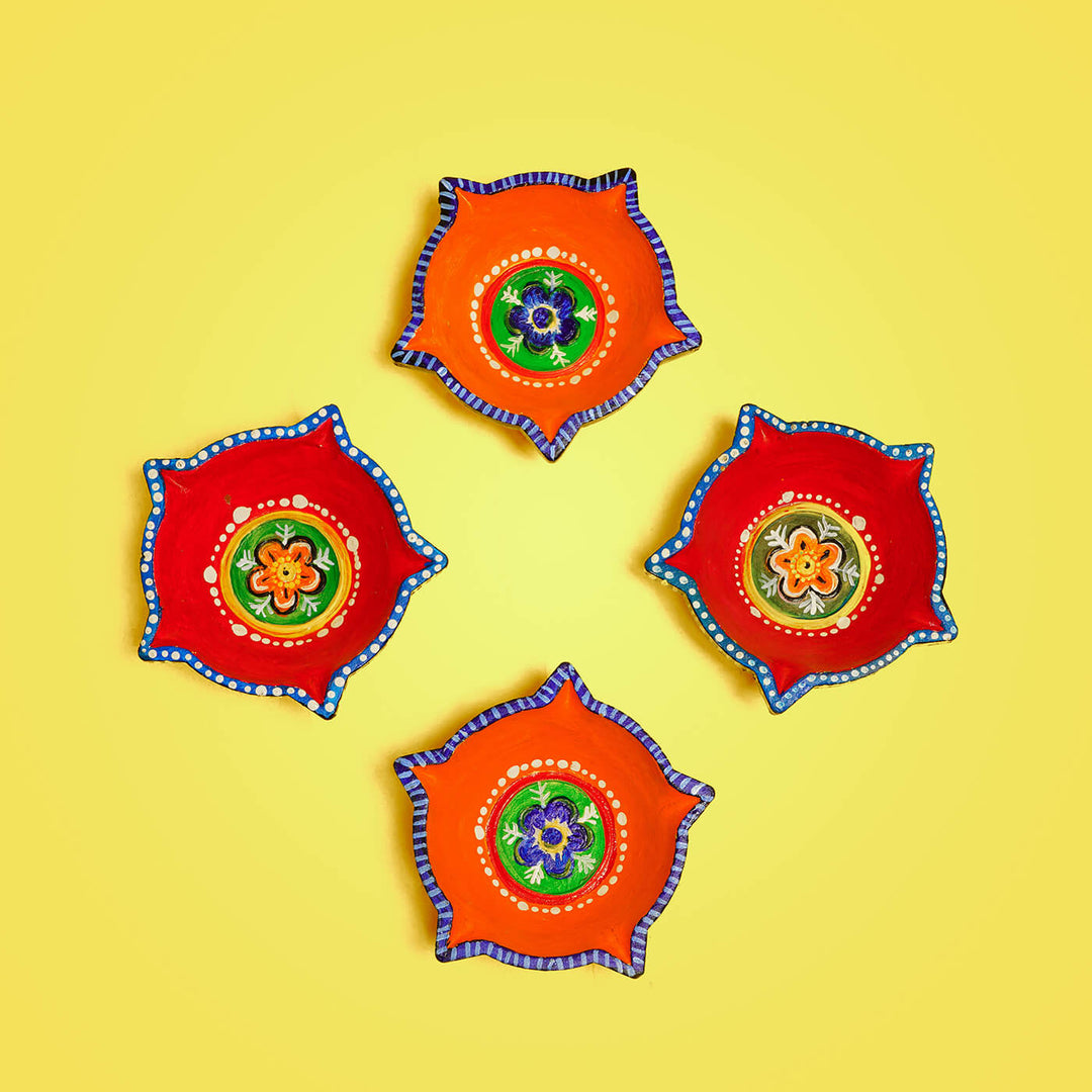 Vibrant Star Diyas - Large - Set of 4