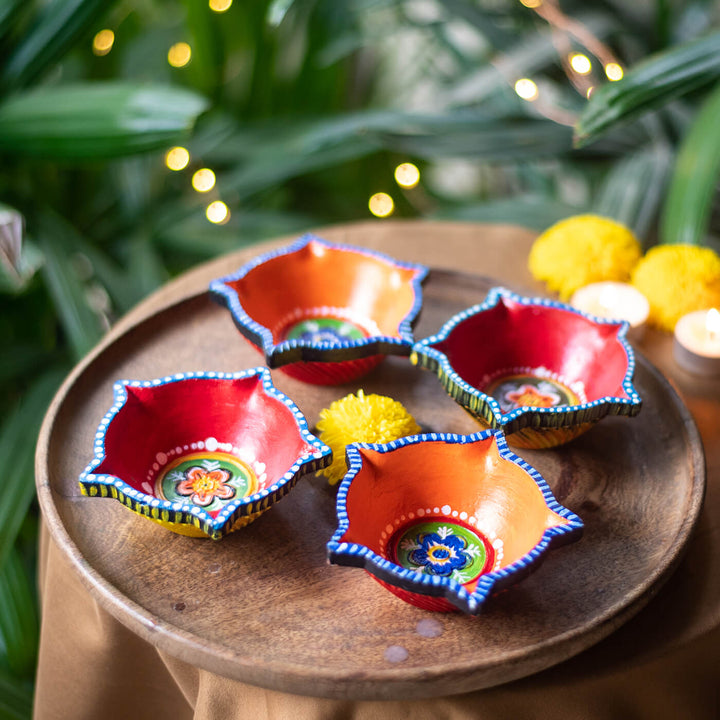 Vibrant Star Diyas - Large - Set of 4