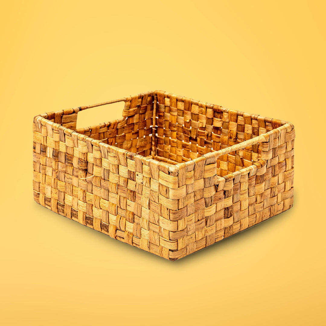 Single Checks Natural Water Hyacinth Basket