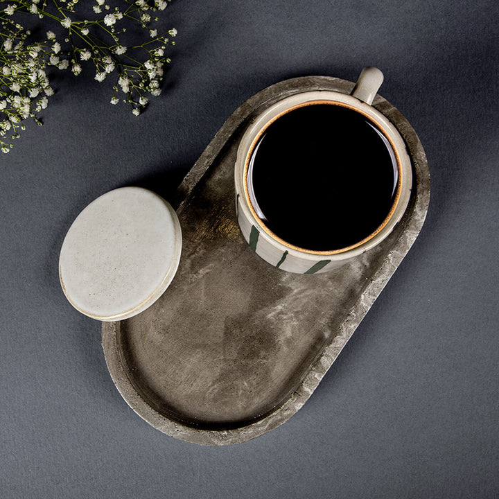 Black & White Marbled Oval Concrete Tray