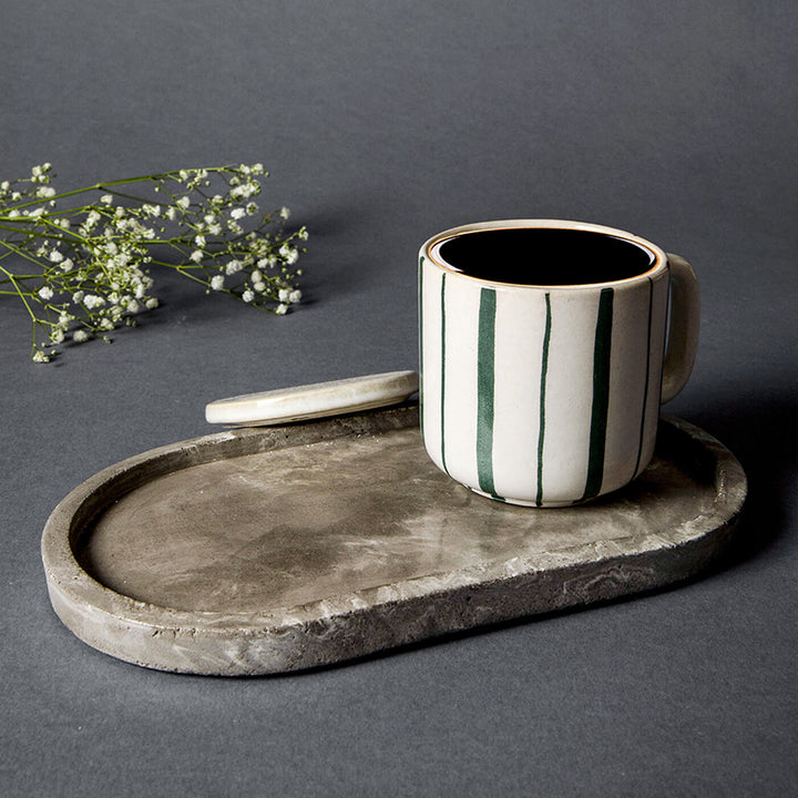 Black & White Marbled Oval Concrete Tray