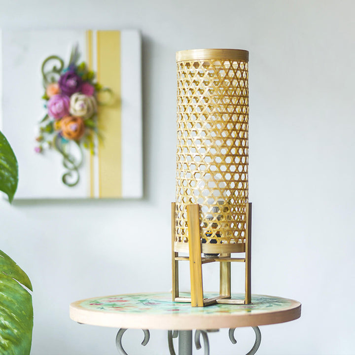 Bamboo Weaved Lamp