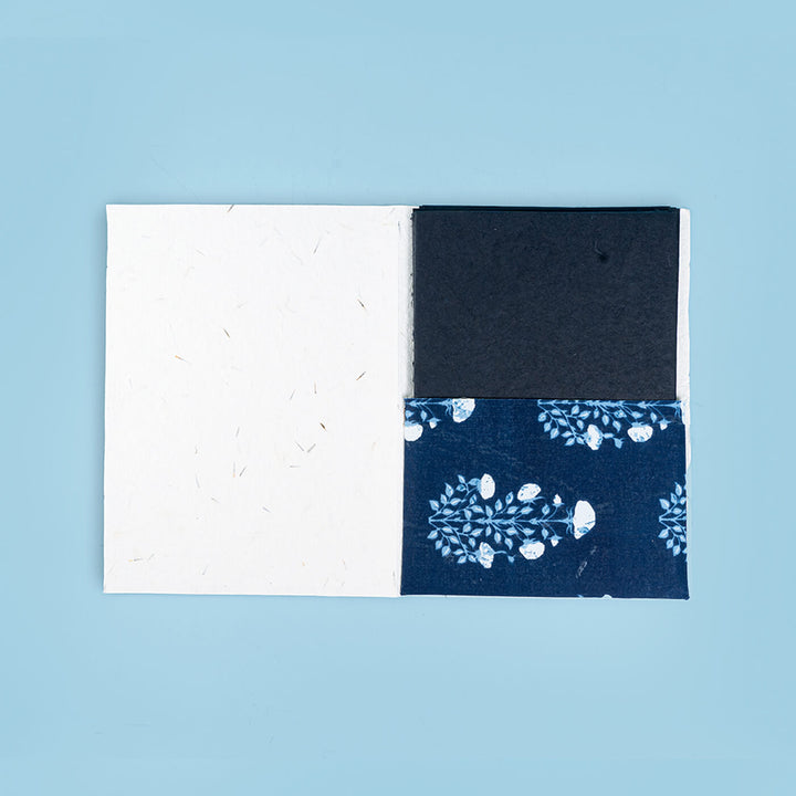 300 GSM, Pack of 15 A4 Size Black Sheets