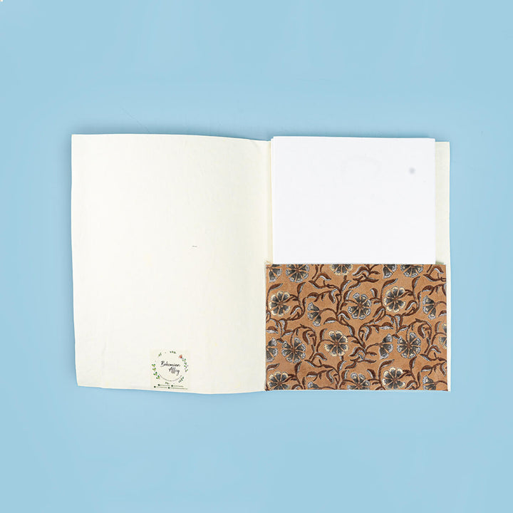 300 GSM, Pack of 15, A4 Size White Sheets