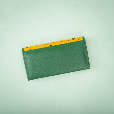 Vinatge Floral Ambassador Classic Flap Wallet