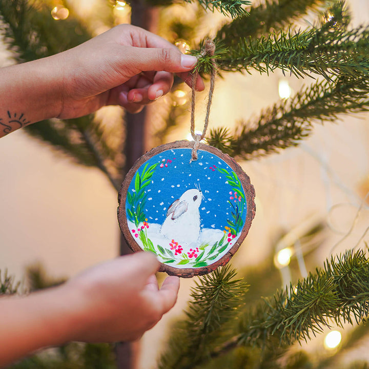 Hand-Painted Bunny Wooden Bark Ornament For Christmas Tree Decoration