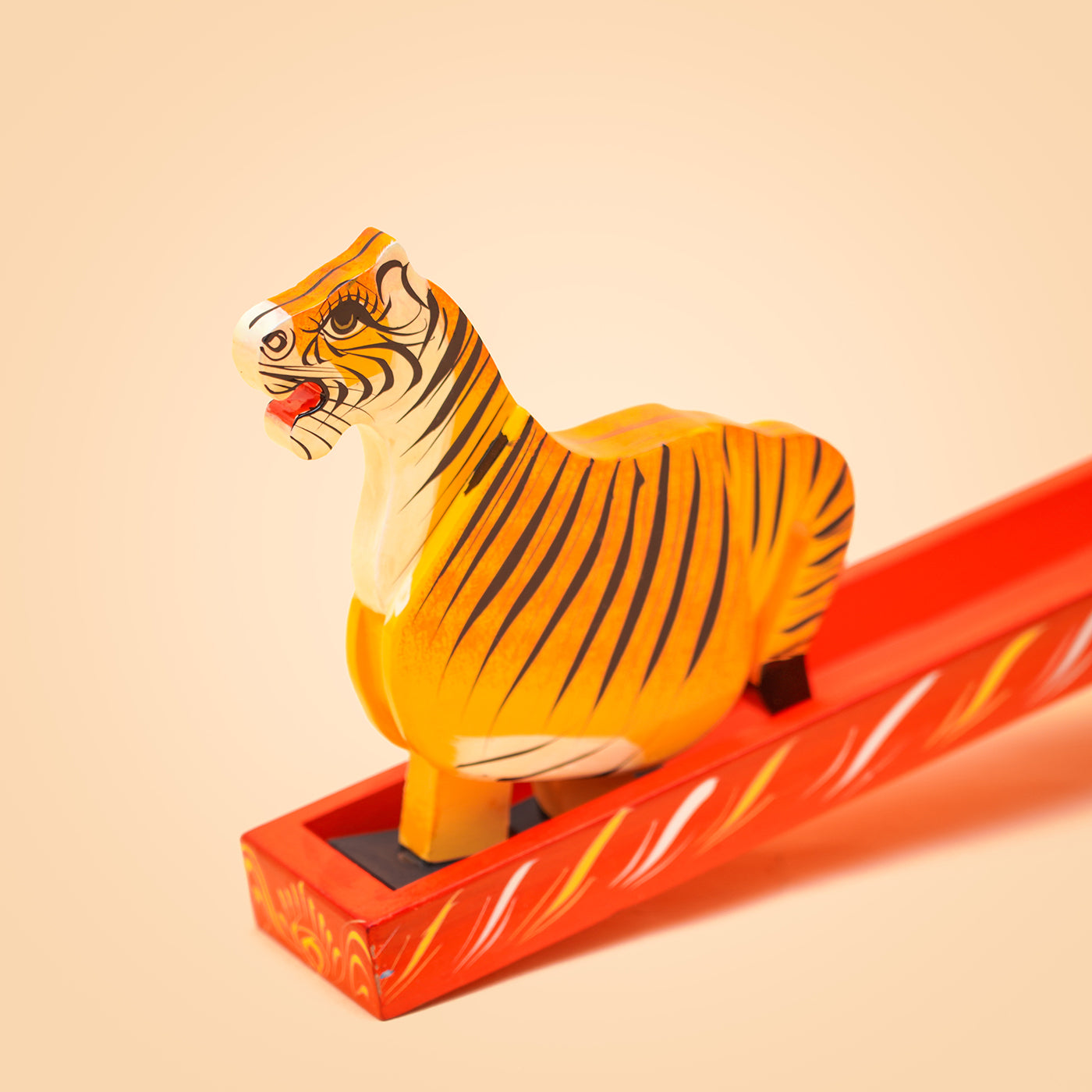 Walking deals tiger toy