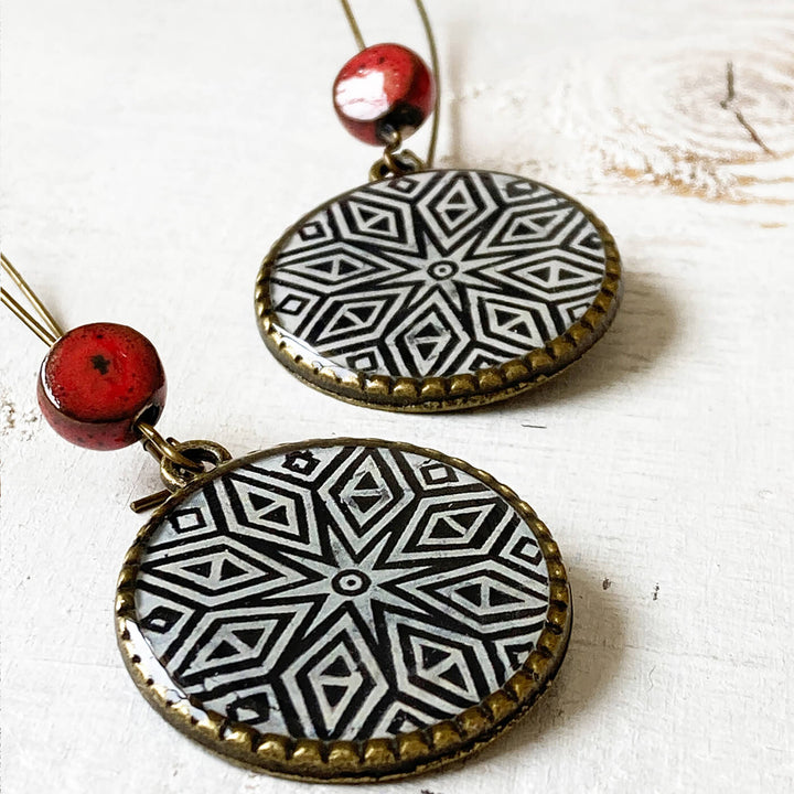 Hoop Earrings with Ceramic Bead - Snowflake