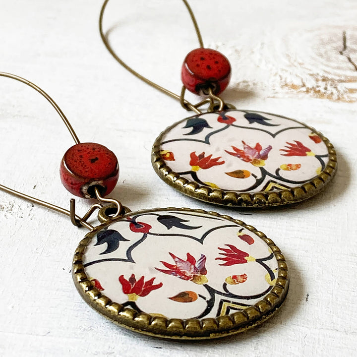 Hoop Earrings with Ceramic Bead - Pietra Dura