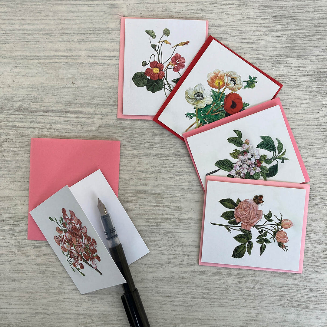 Indian Art Inspired Notecards & Envelopes - Mughal Miniature Flower Print - Set of 5
