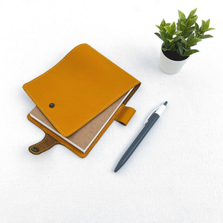 Reporter Notepad with Personalized Text