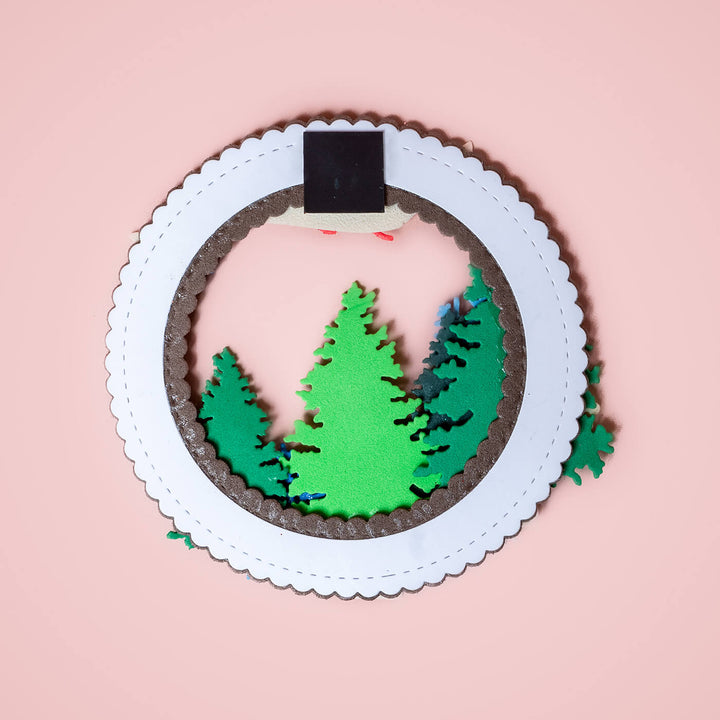Handmade Magnetic "Love" Foam & Paper Wreath For Christmas Decoration