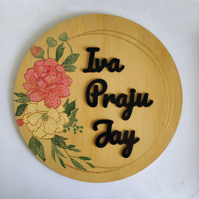 Circular Floral Dot Art Nameboard