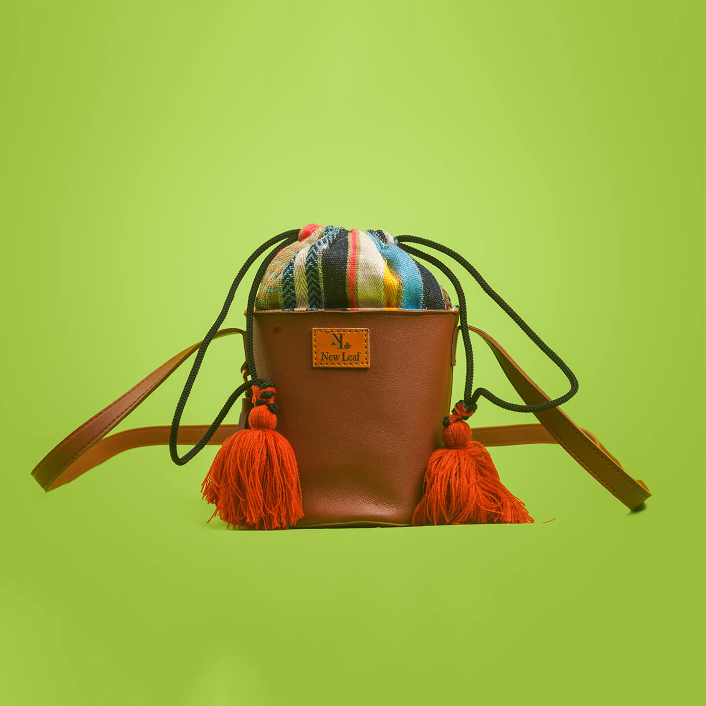 Bucket sling bag online on sale