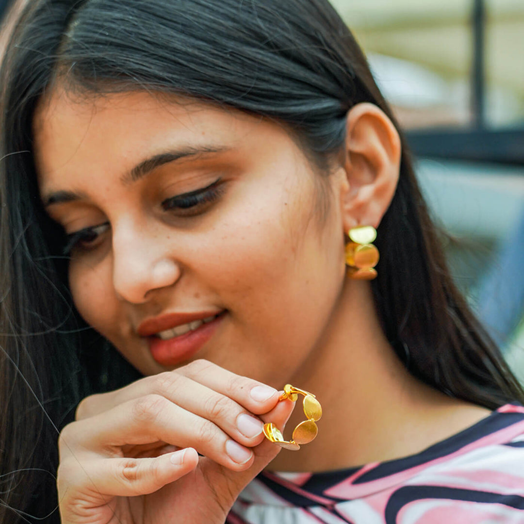 18K Gold Polished Dainty Hoops