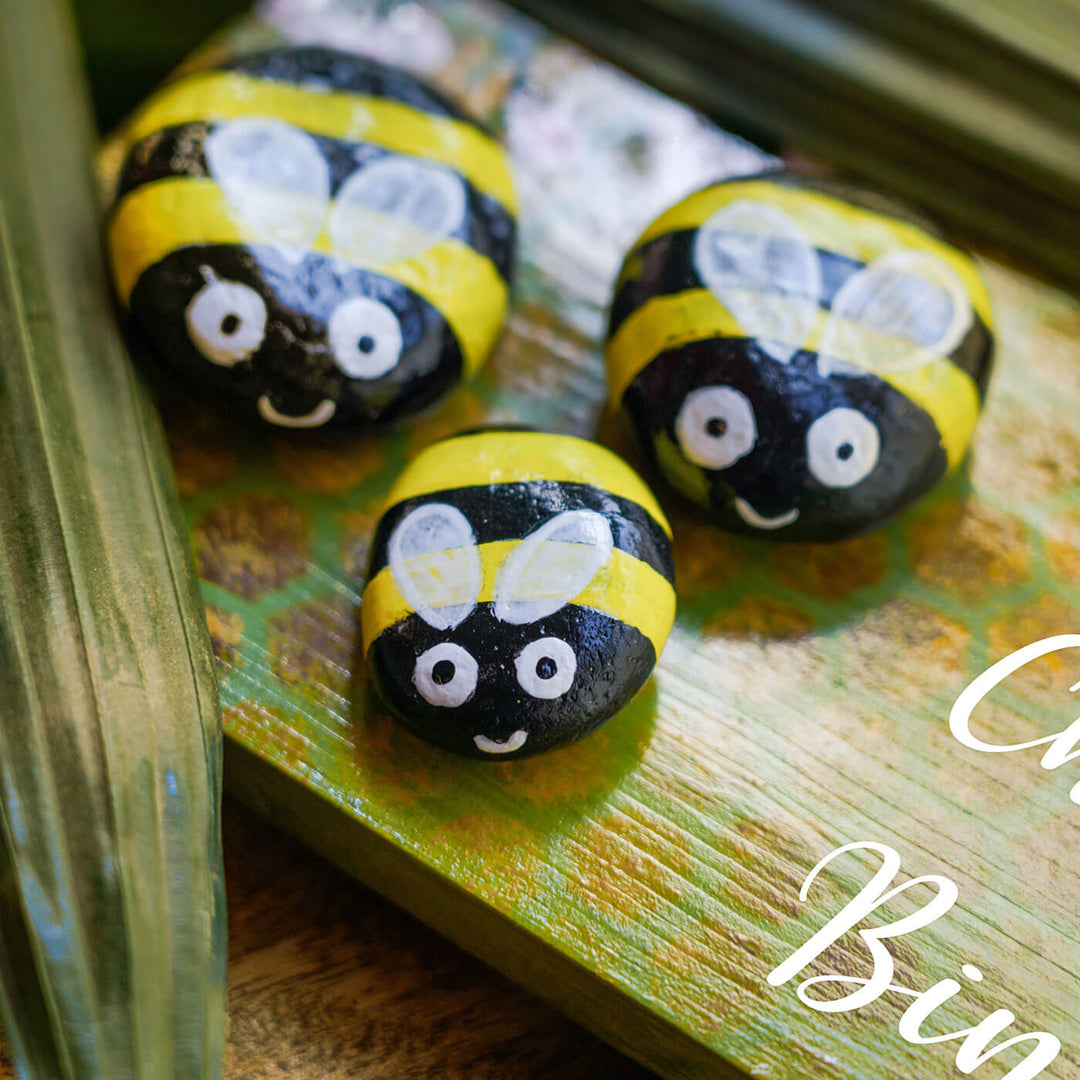 Hand-painted Honey Bees Pebble Nameboard