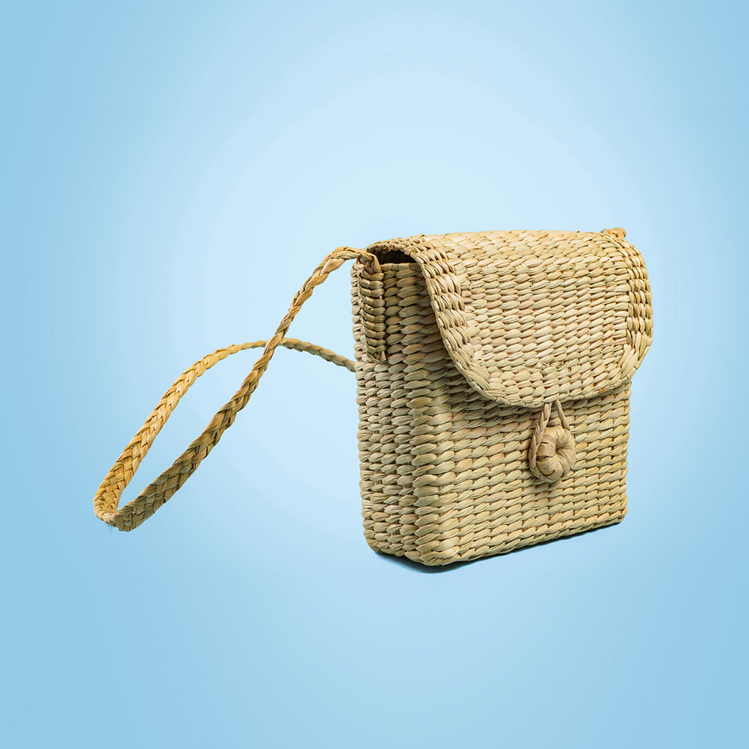 Handwoven Kauna Grass Sling Bag
