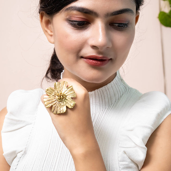 Adjustable Flower Design Dhokra Ring