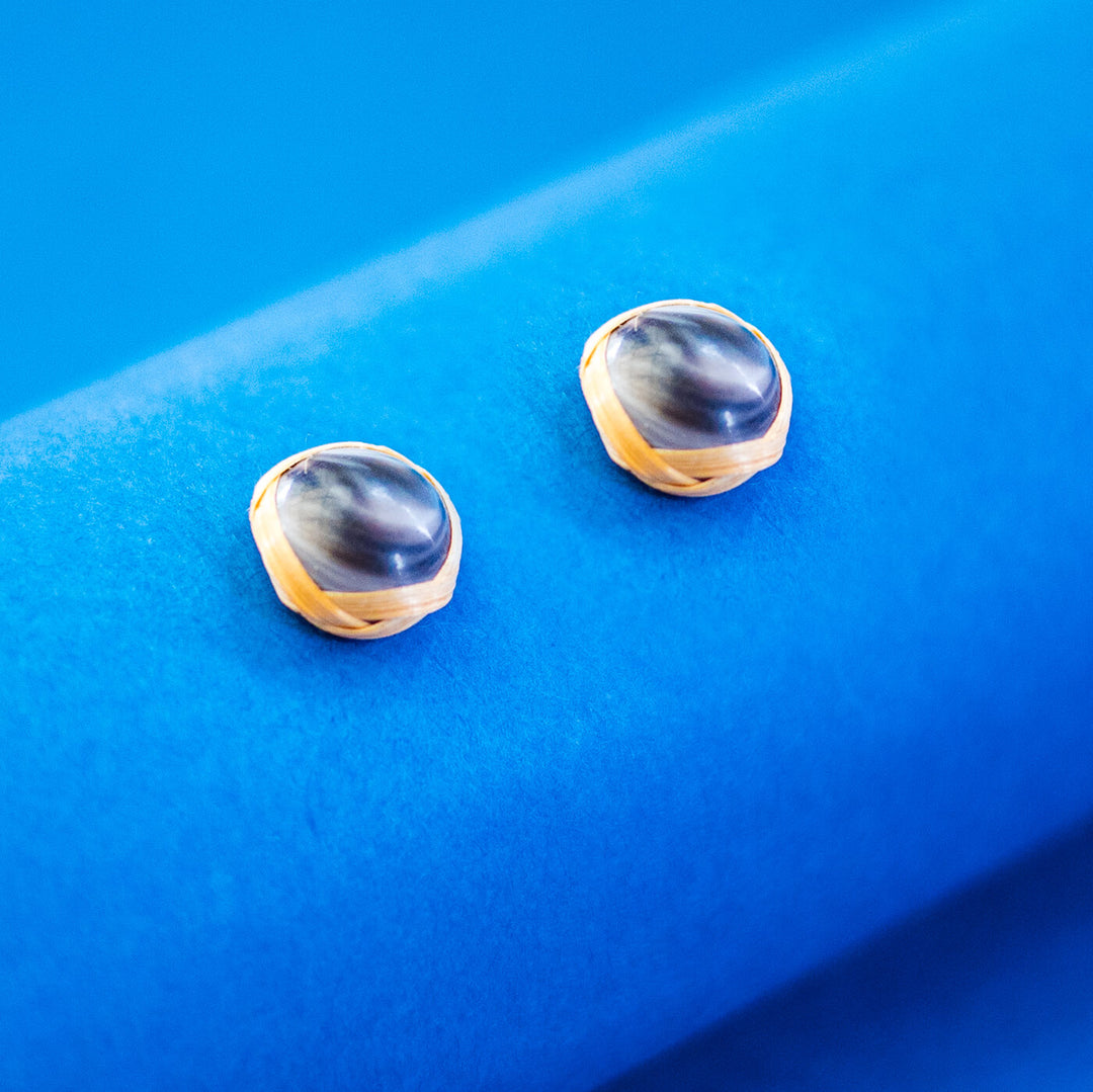 Butti Bamboo Studs - Marble - Zwende