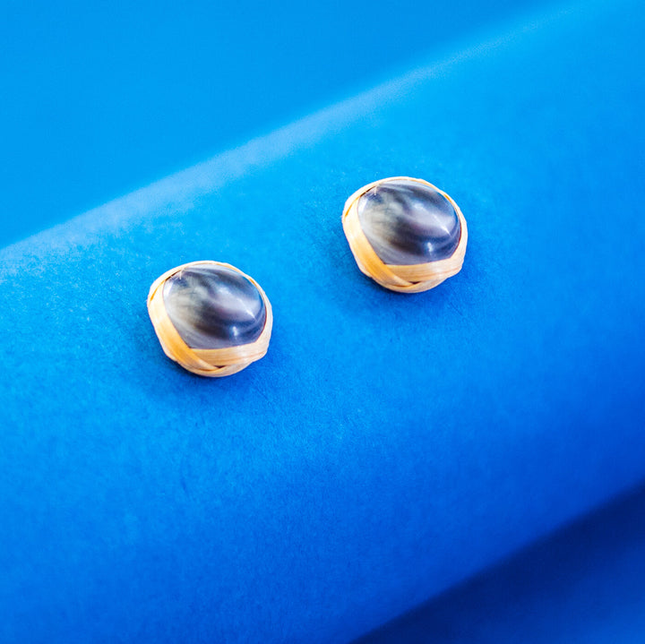 Butti Bamboo Studs - Marble - Zwende